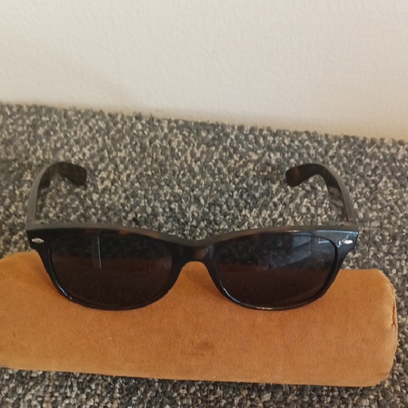 Ray Ban Tortoise Shell New Wayfarer Sunglasses Frames Only RB 2132 - Picture 1 of 6